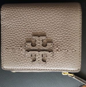 Tory Burch wallet
